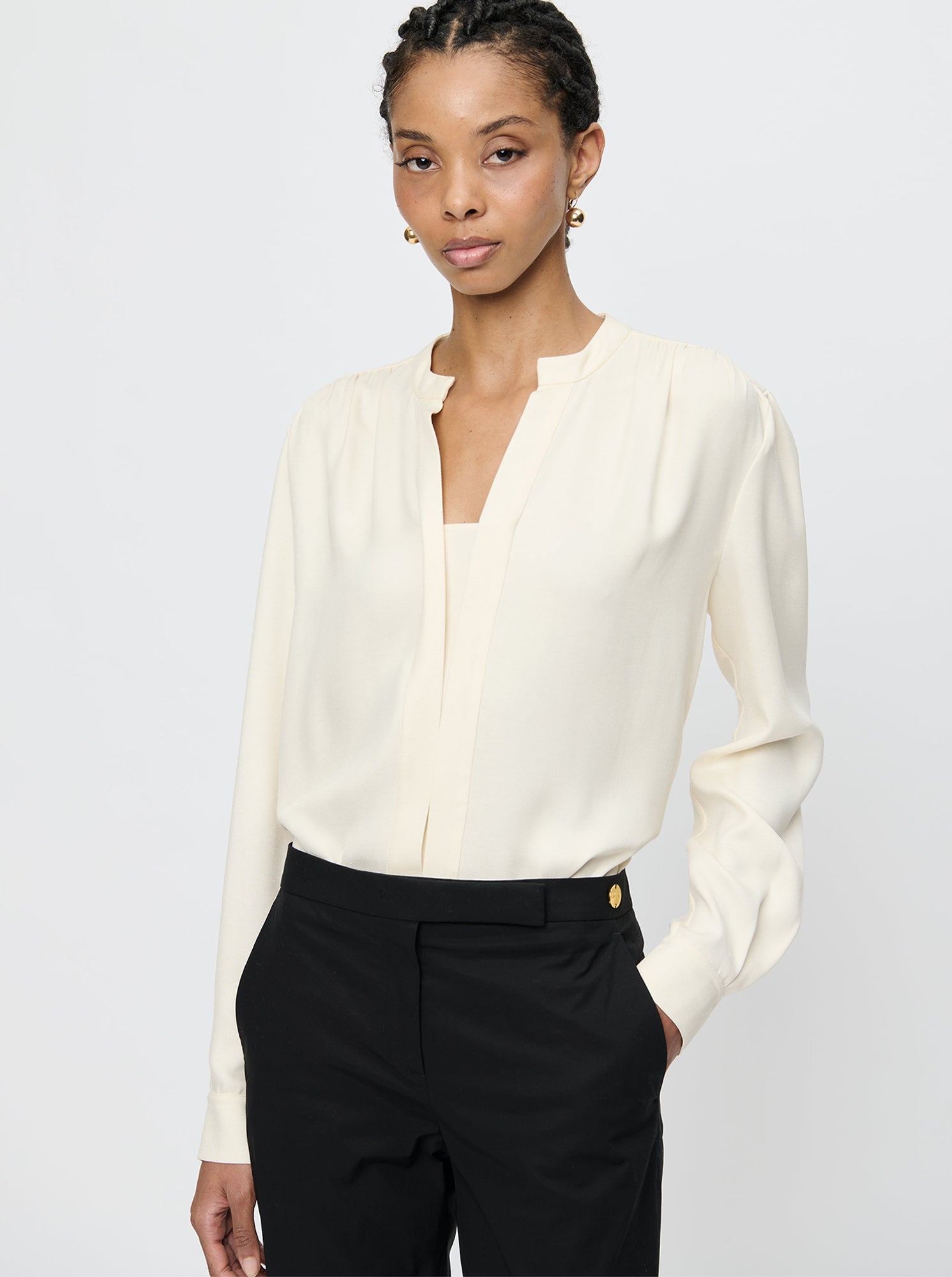 ATHENA crewneck top Ivory