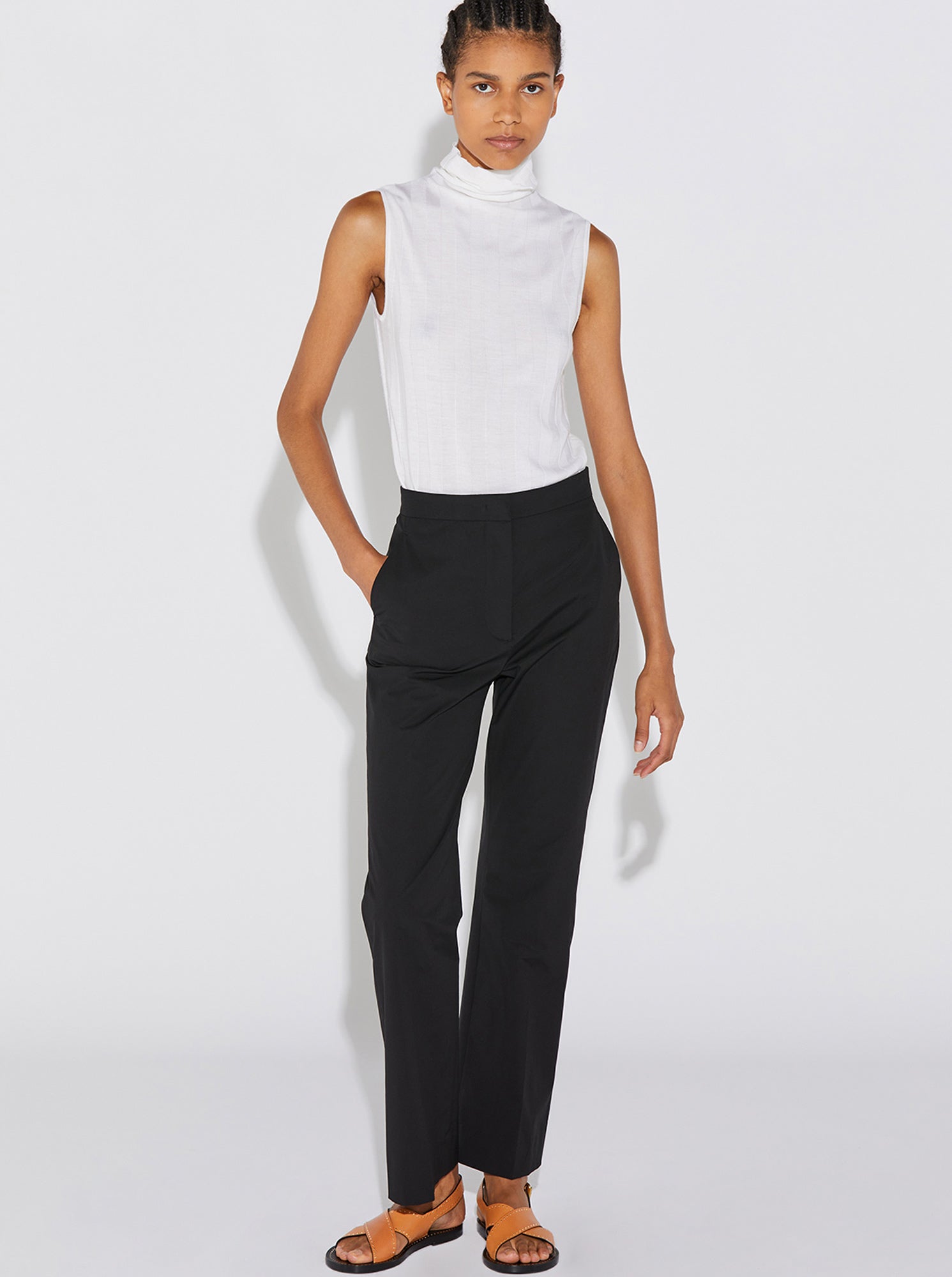 ROMY Sleeveless Turleneck in Ivory